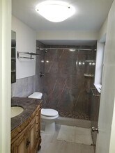 5861 NW 16th Pl, Unit 201 in Sunrise, FL - Building Photo - Building Photo