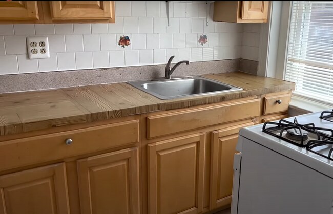 158 Kelton St, Unit 248-3 in Boston, MA - Building Photo - Building Photo