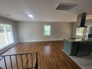 322 N Hicks St in Harlem, GA - Building Photo - Building Photo