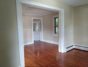 32 Morgan Ln in Pittston, PA - Building Photo - Building Photo