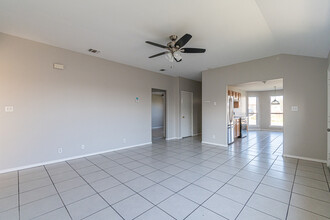 8818 Pensive Dr in Converse, TX - Building Photo - Building Photo