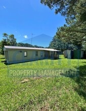 211 Old Bucks Pocket Rd SE in Old Fort, TN - Building Photo - Building Photo