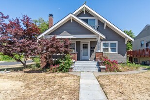 1128 W Jackson Ave in Spokane, WA - Building Photo