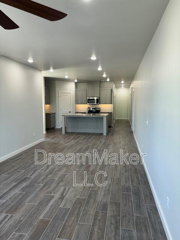 1024 Varenna Ln in Norman, OK - Building Photo - Building Photo