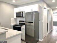 5546 Walton Ave photo'