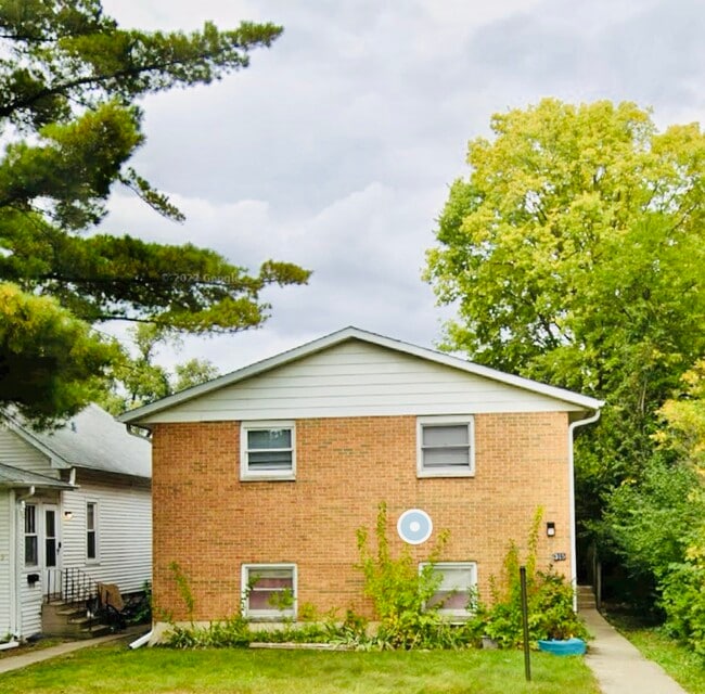 property at 315 Bush St