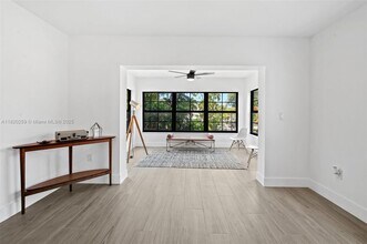 4222 NE 1st Ave in Miami, FL - Building Photo - Building Photo