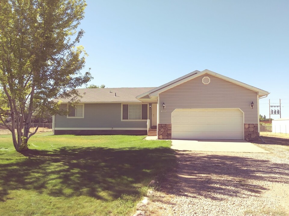 4117 W 475 N, Unit House in Cedar City, UT - Foto de edificio