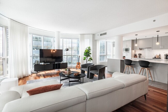 property at 1100 Rue de la Montagne