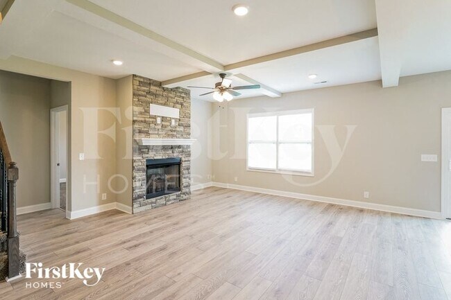 623 Alvin Rd in Clarksville, TN - Building Photo - Building Photo