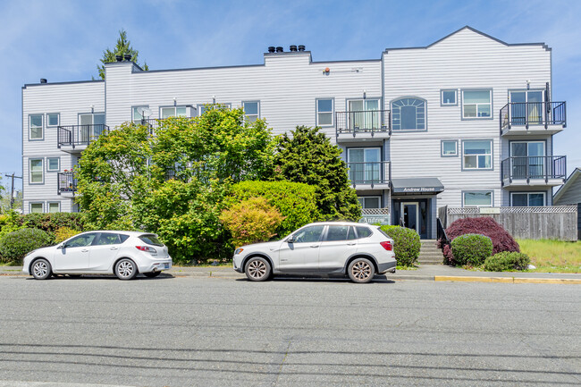 124 SW 154th St in Burien, WA - Building Photo - Building Photo