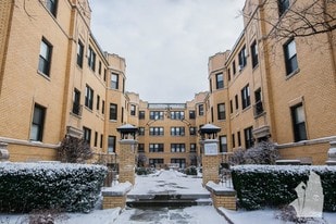 2317 N Rockwell St in Chicago, IL - Building Photo