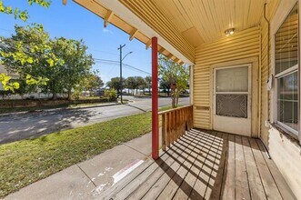 614 NW 22nd St in Fort Worth, TX - Building Photo - Building Photo