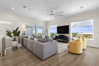 3538 N Ocean Shore Blvd in Palm Coast, FL - Building Photo - Building Photo