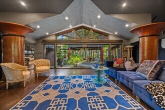 57 Carolane Trail in Houston, TX - Building Photo - Building Photo