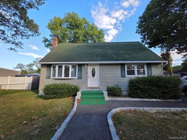 property at 21 Henry Ave