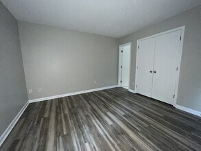 3561 Mill Run in Raleigh, NC - Building Photo - Building Photo