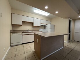 3985 W McNab Rd in Pompano Beach, FL - Building Photo