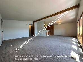 5700 Black Lake Blvd SW in Olympia, WA - Building Photo - Building Photo