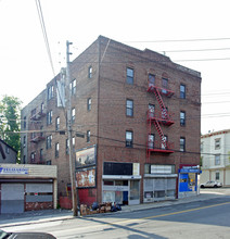 Sydney Arms in Mount Vernon, NY - Building Photo - Building Photo