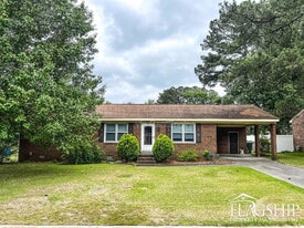 113 Belmont Dr in Greenville, NC - Building Photo