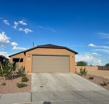 6455 S Torden Wy in Tucson, AZ - Building Photo