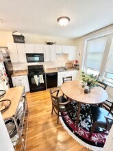 28 Ransom Rd, Unit 5 in Boston, MA - Building Photo - Building Photo