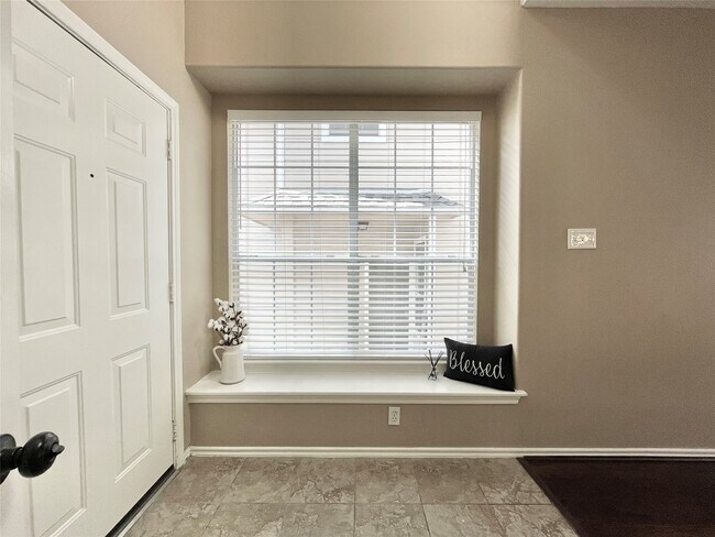 property at 19 Blue Creek Pl