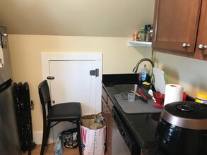 15 Blake St, Unit #8 in Cambridge, MA - Building Photo - Building Photo