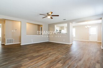 6159 Balcony Ln in Dallas, TX - Building Photo - Building Photo