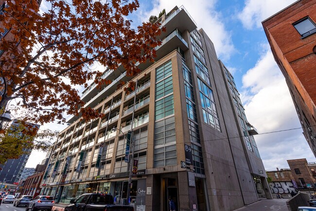 388 Richmond St W in Toronto, ON - Building Photo - Building Photo