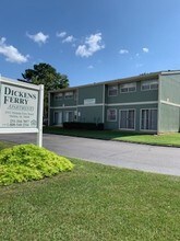 Dickens Ferry Apartments in Mobile, AL - Building Photo - Building Photo