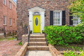 335 Ashley Ave in Charleston, SC - Building Photo - Building Photo