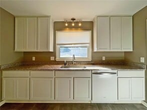 6313 France Ave S in Edina, MN - Building Photo - Building Photo