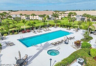 9175 Michael Cir in Naples, FL - Building Photo - Building Photo