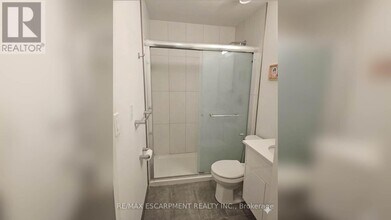 60 Frederick St in Kitchener, ON - Building Photo - Building Photo