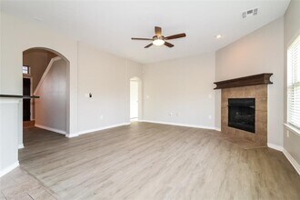 8905 NW 106th St in Oklahoma City, OK - Building Photo - Building Photo