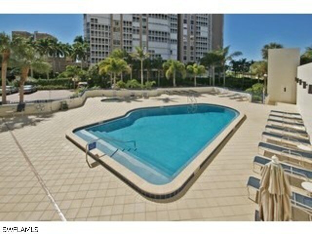 property at 4451 Gulf Shore Blvd N
