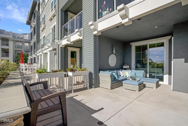 4004 Tradewinds Dr in Oxnard, CA - Building Photo - Building Photo