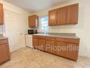 222 Jennie St in Goose Creek, SC - Building Photo - Building Photo