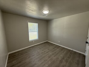 220 N Johnston Ave in Ada, OK - Building Photo - Building Photo