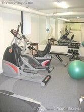 60 Brattle St, Unit #302 in Cambridge, MA - Building Photo - Building Photo