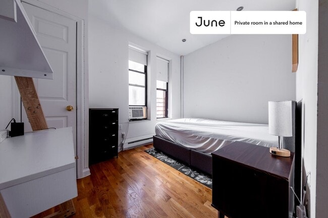 property at 320 Manhattan Ave