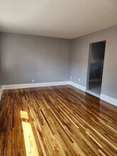 Stuyvesant Commons - Lyndhurst in Lyndhurst, NJ - Foto de edificio - Building Photo