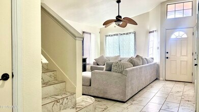 2417 Sparrow Point St in El Paso, TX - Building Photo - Building Photo