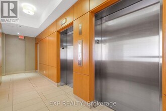 840 Queens Plate Dr in Toronto, ON - Building Photo - Building Photo