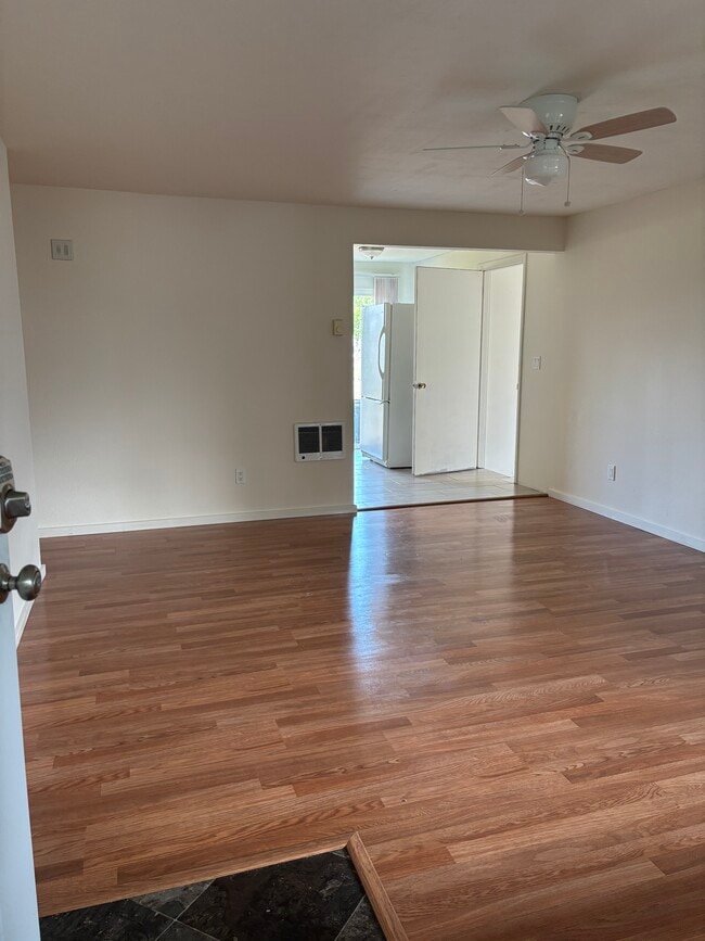 4035 Campbell Dr SE in Salem, OR - Building Photo - Building Photo