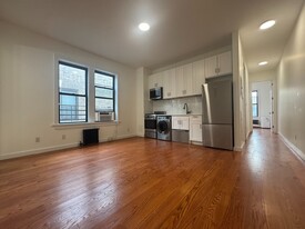 452 Fort Washington Ave in New York, NY - Building Photo