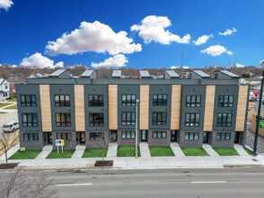 Philips Rowhomes in Berkley, MI - Building Photo - Building Photo
