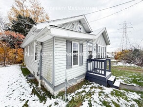 1247 Grand Blvd in Barberton, OH - Building Photo - Building Photo